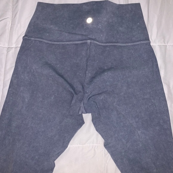 Lululemon Wunder Under 28’ - Picture 4 of 5